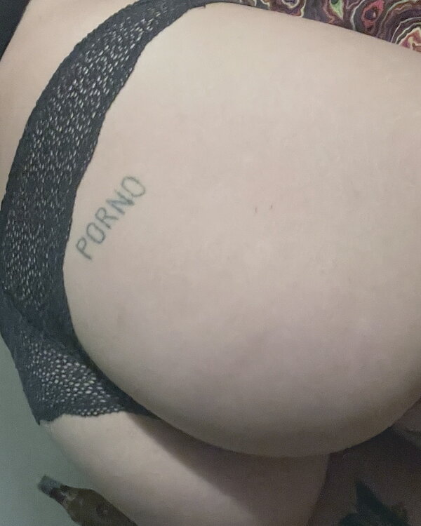 Effy_suicide