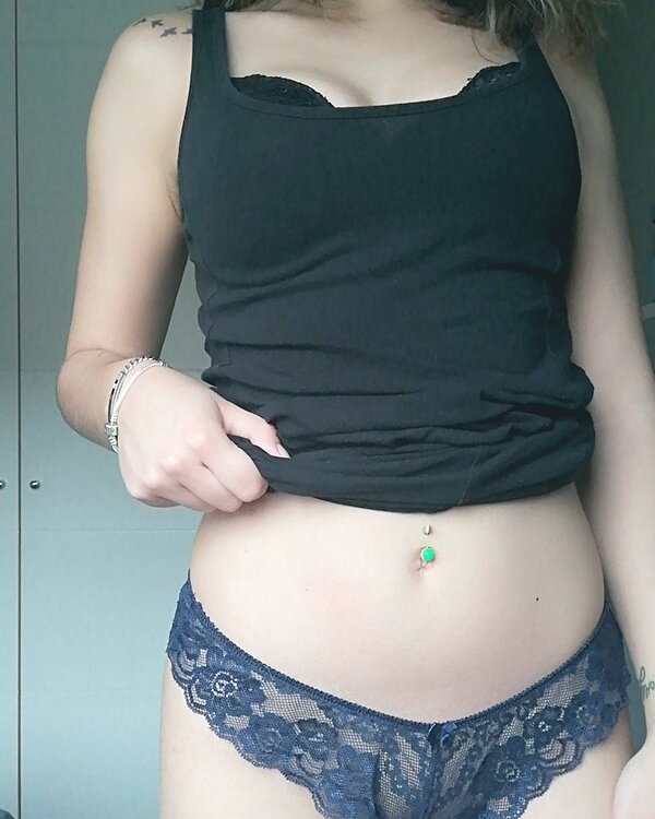 Braguita encaje transparente azul☺️