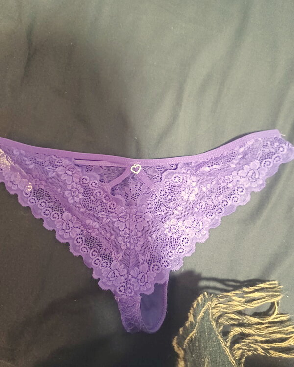 Tanga de encaje