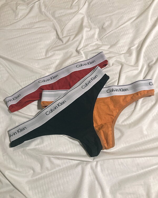 Tangas deportivos