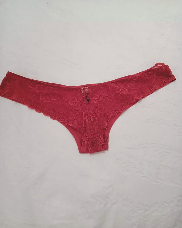 Tanguita sexy rojo con transparencias