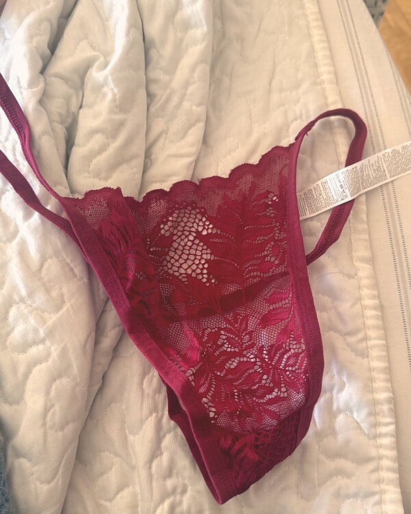 Tanga rojo
