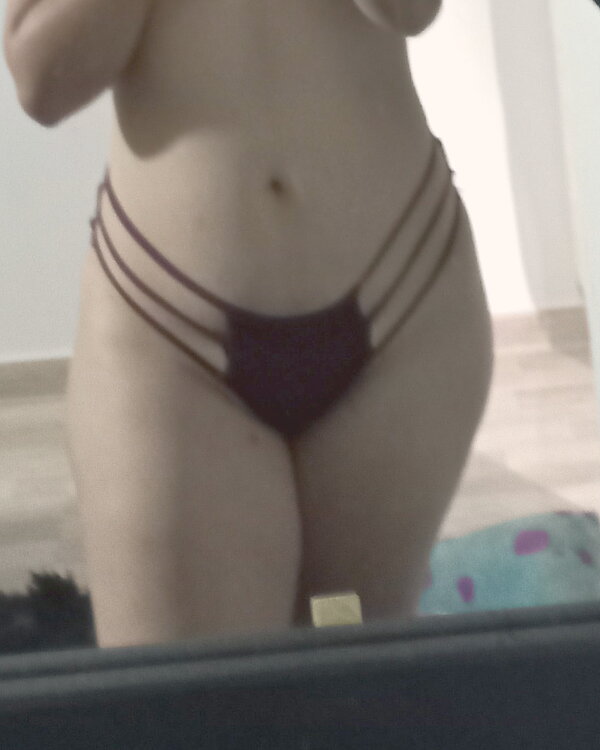 Panty vino tinto