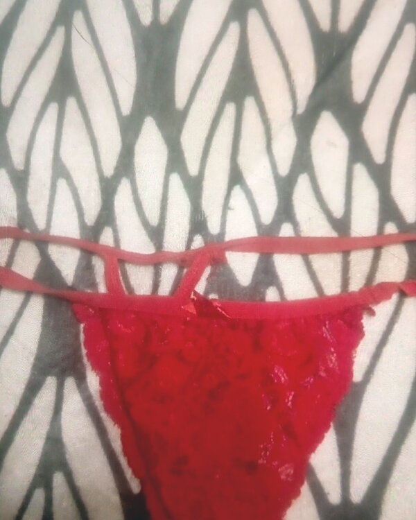 Tanga rojo