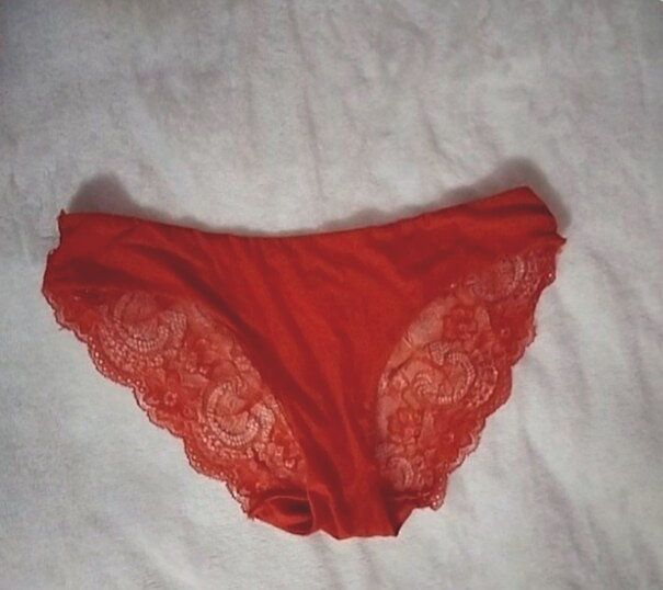 Braguitas rojas